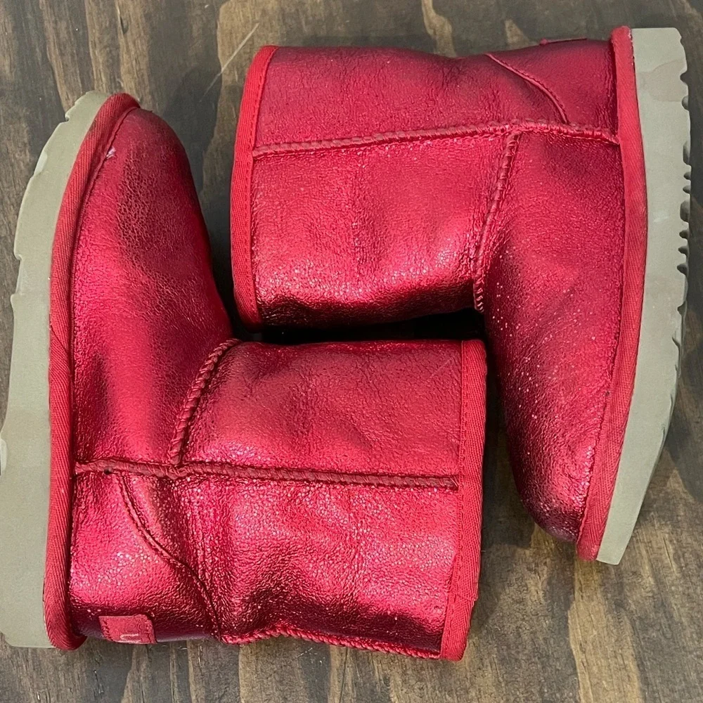 UGG Youth girls Classic Ii Metallic Sparkle Fashion Boot size US 13C - Picture 3 of 6
